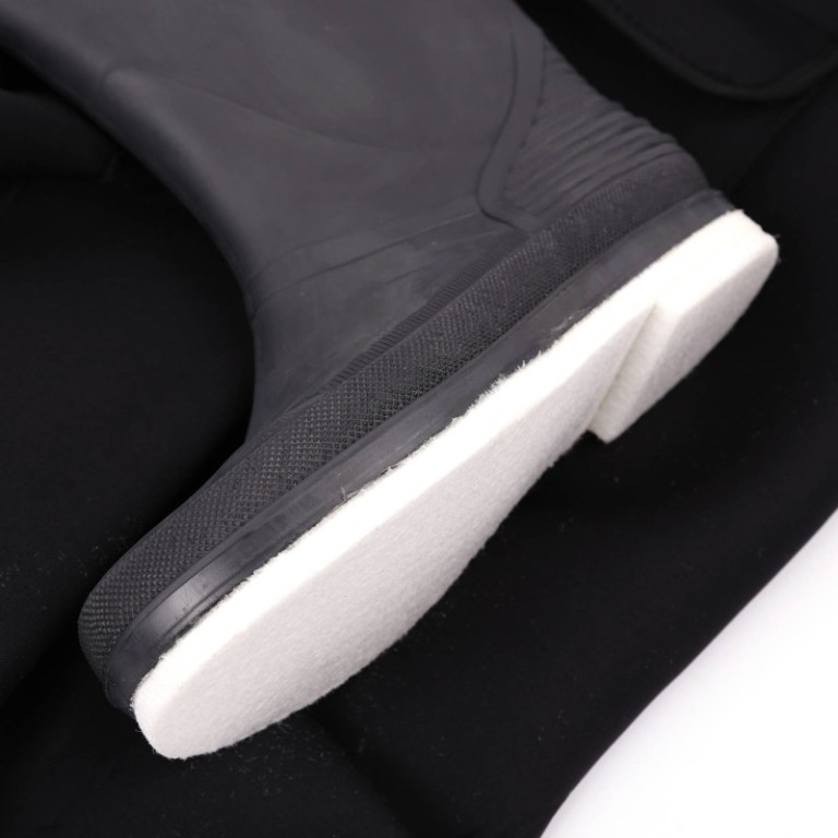 Kombinezon ABU GARCIA neopren v7